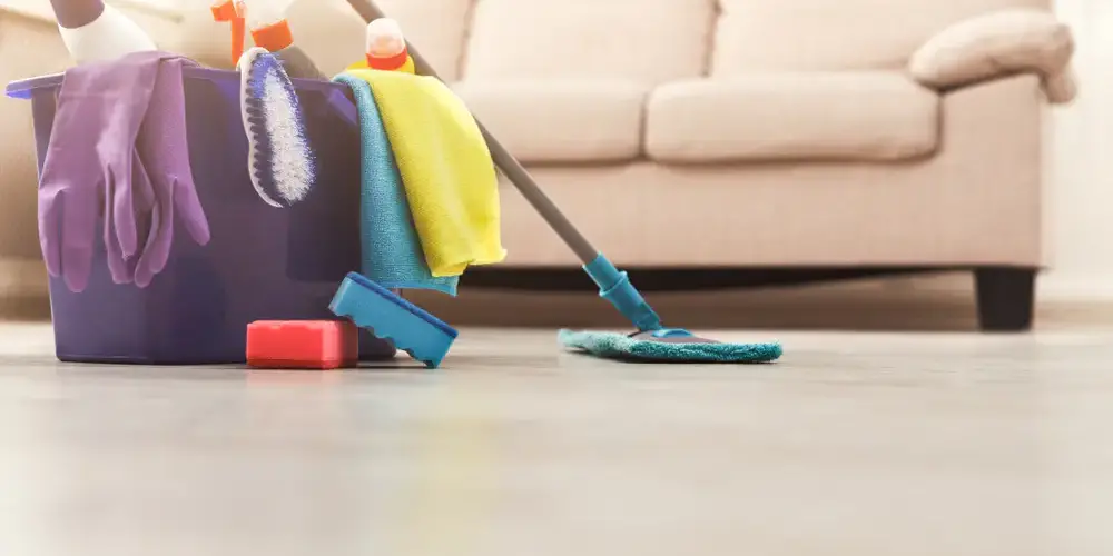 Reinigungsutensilien